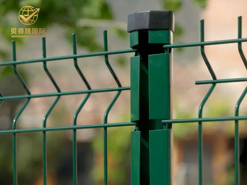 Postes metálicos para cercas